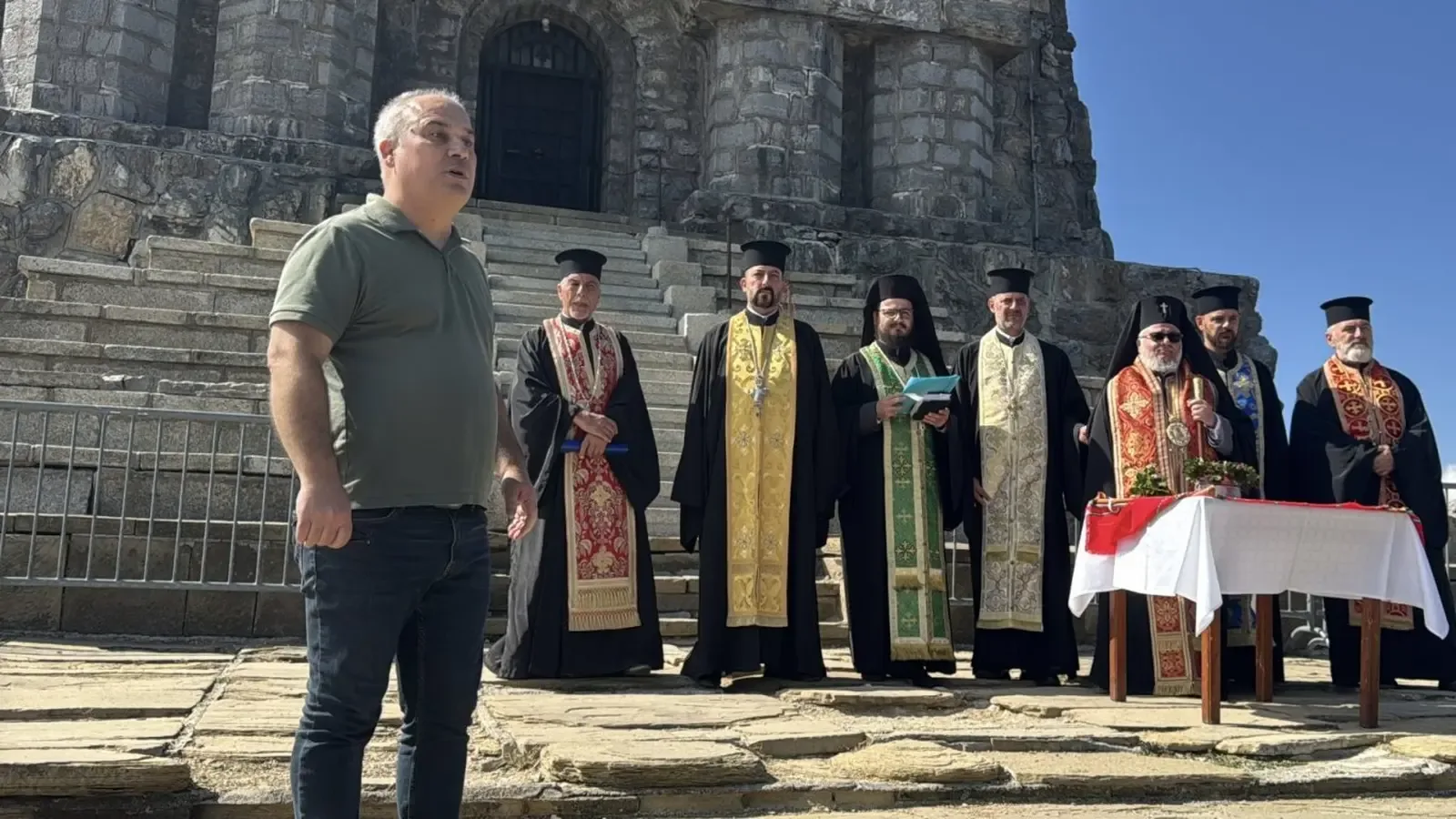 380 каменни блока на Шипка ще бъдат прегледани за подмяна