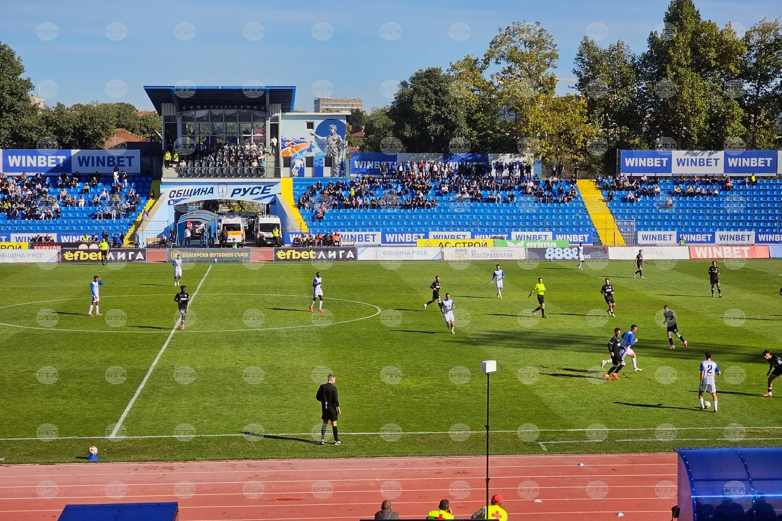 Дунав победи Спартак Варна с 2:0 за първи домакински успех през сезона