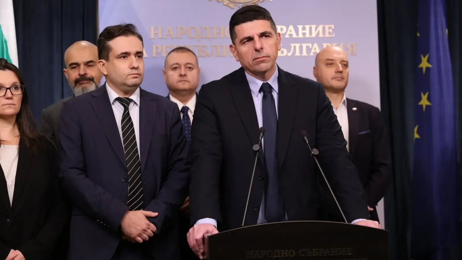 Ивайло Мирчев твърди, че се подготвя компромат срещу Андрей Гюров