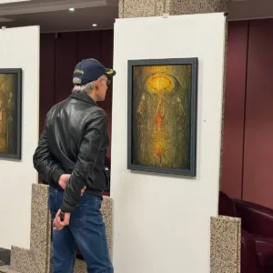 Изложбата "Таро" на Йоаний е открита в Русе преди представяне във Вашингтон