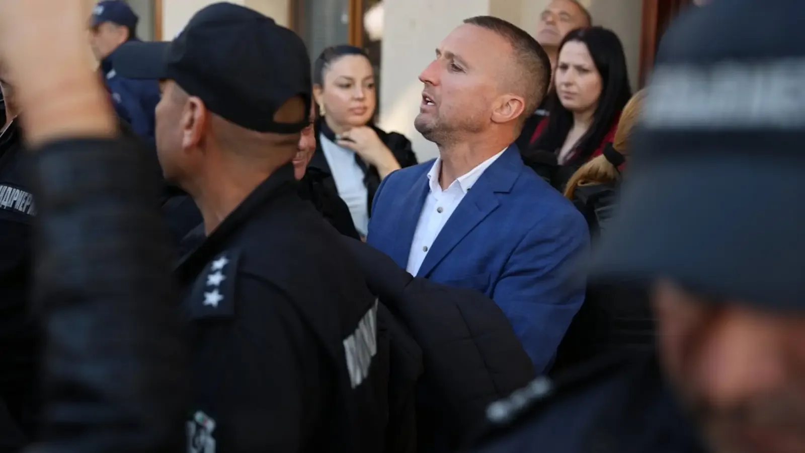 Кметът на Белица Радослав Ревански е обвиняем и остава в ареста за 72 часа