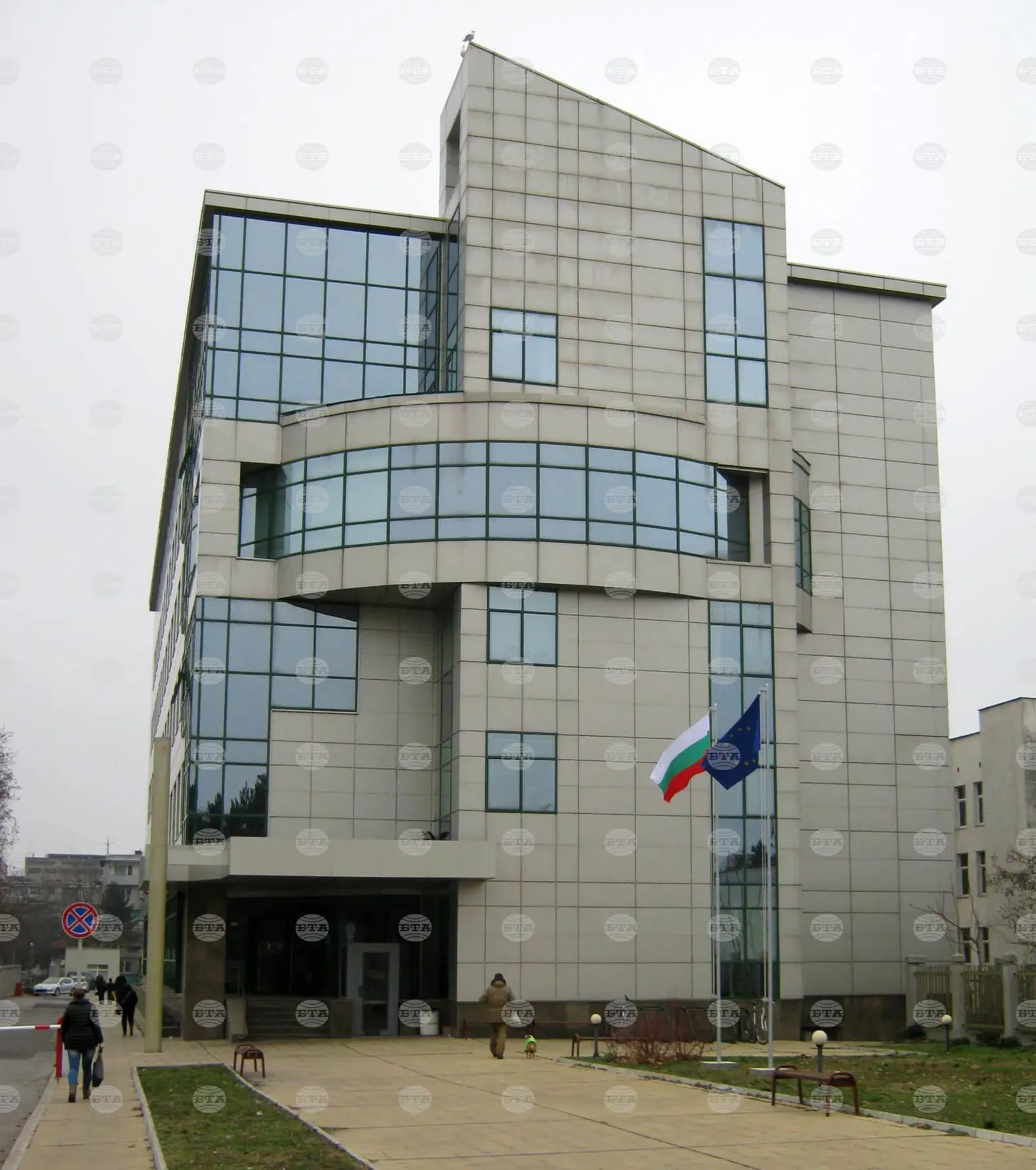 НАП в Русе прави учебна евакуация заради пожар