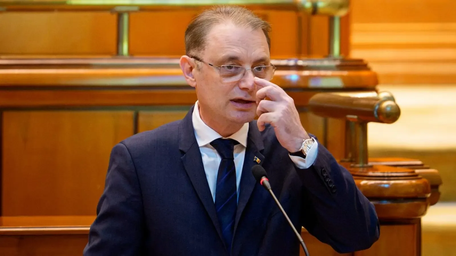 Парламентът на Румъния одобри кабинета на Лука Никулеску с 280 гласа