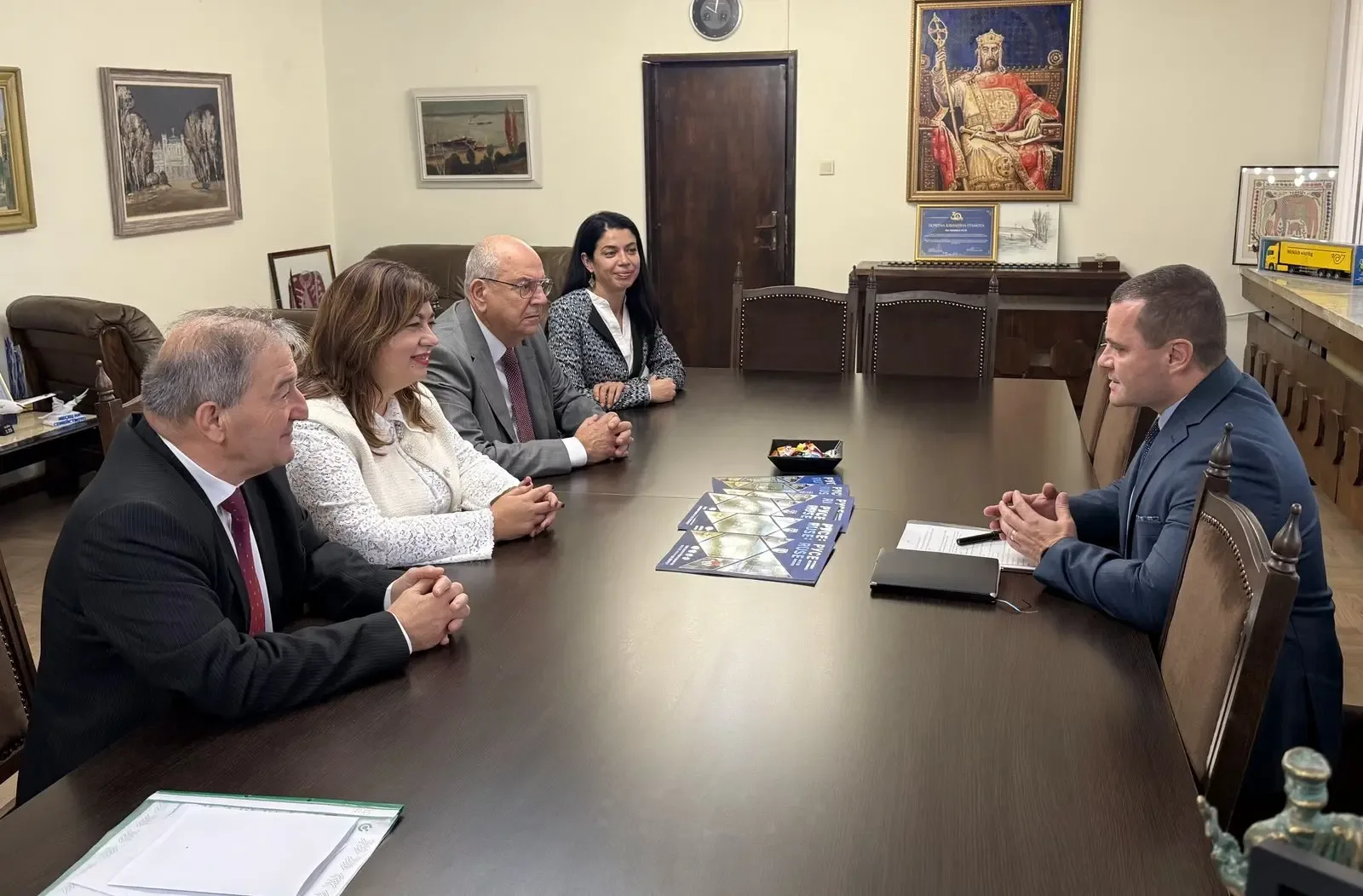 Пенчо Милков и ръководството на БЧК обсъдиха партньорството в Русе