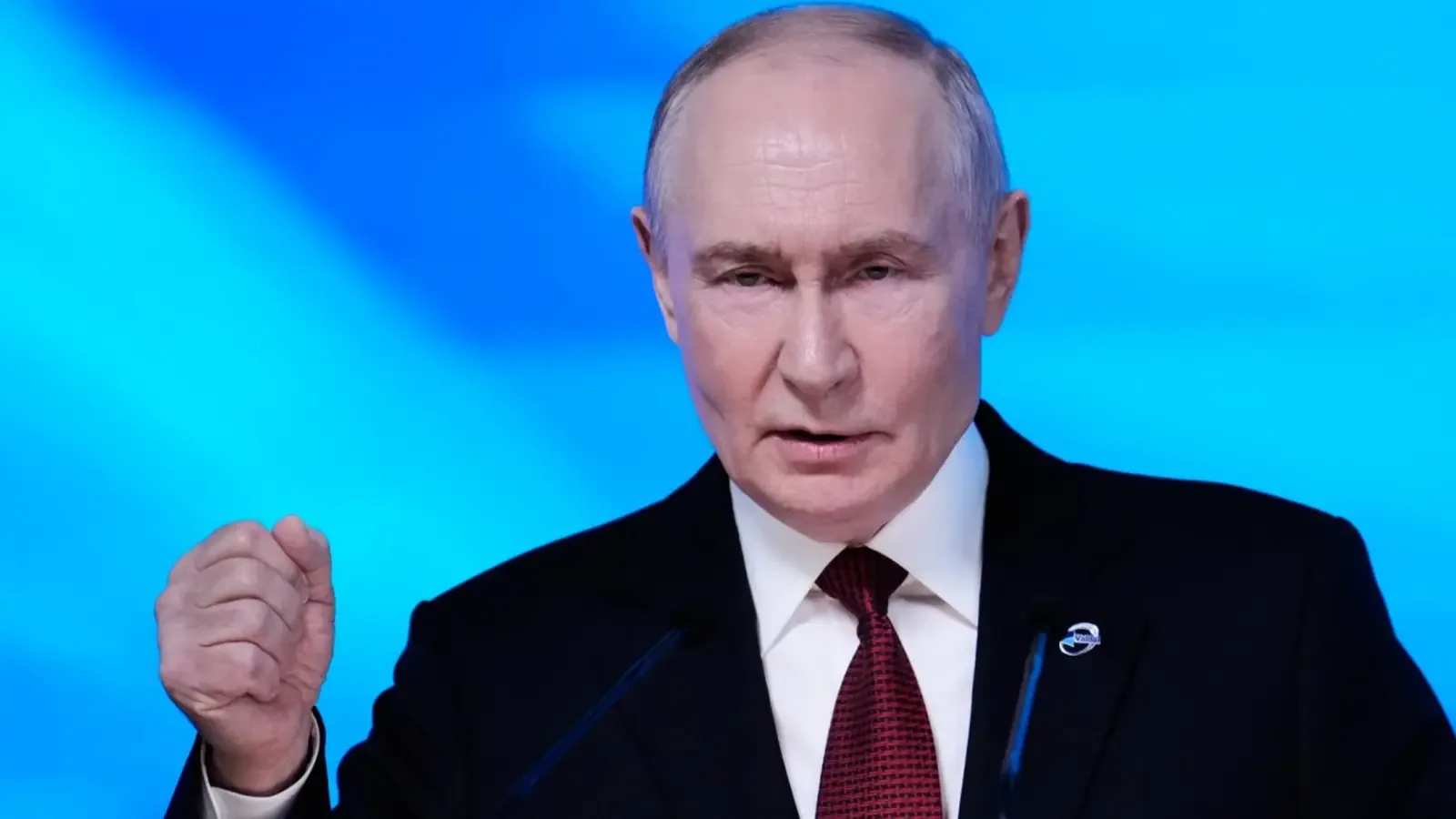 Путин: Светът е в повратен момент и рисковете растат