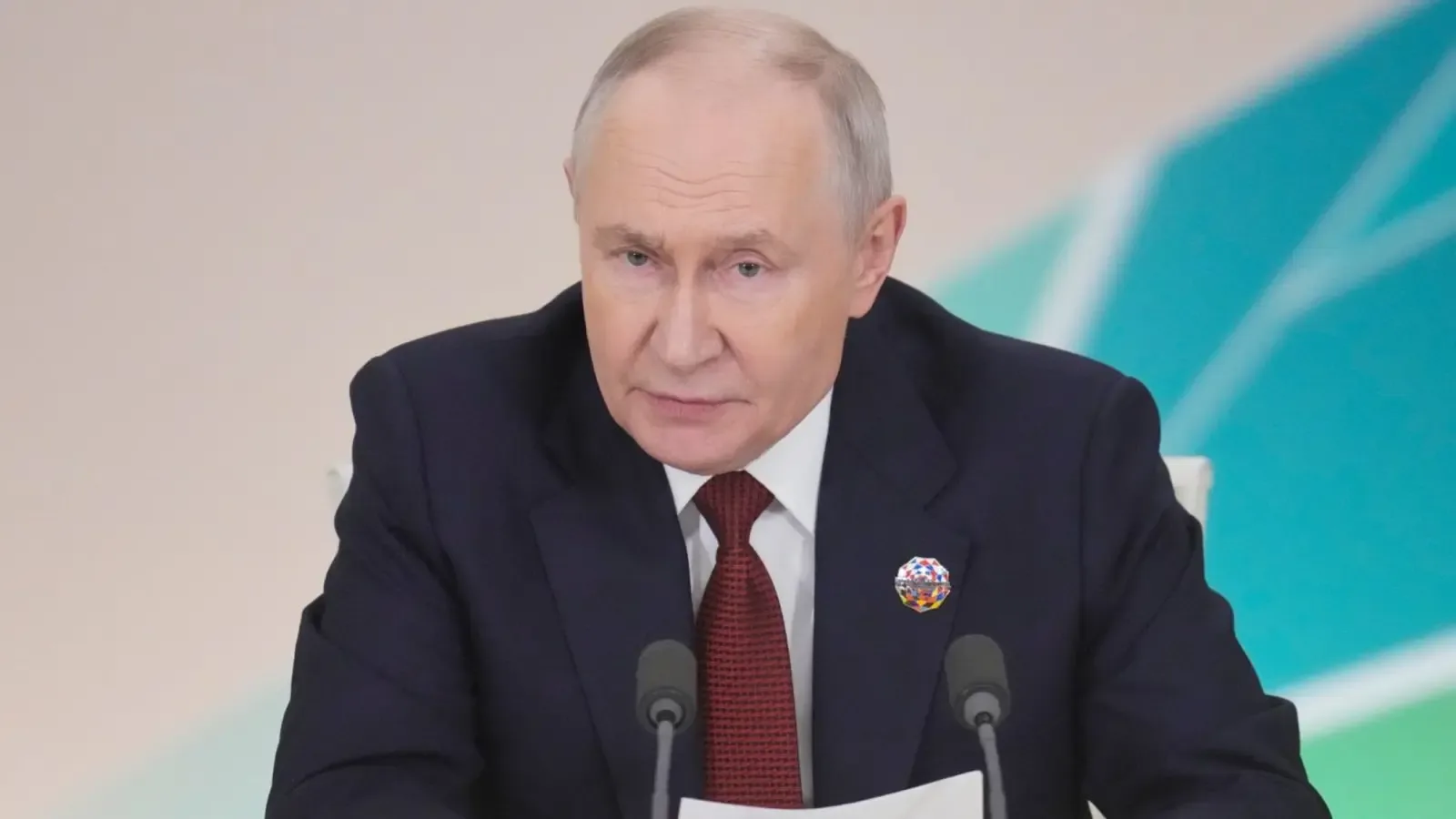 Путин заяви, че Русия подкрепя възстановяване на отношенията с Европа