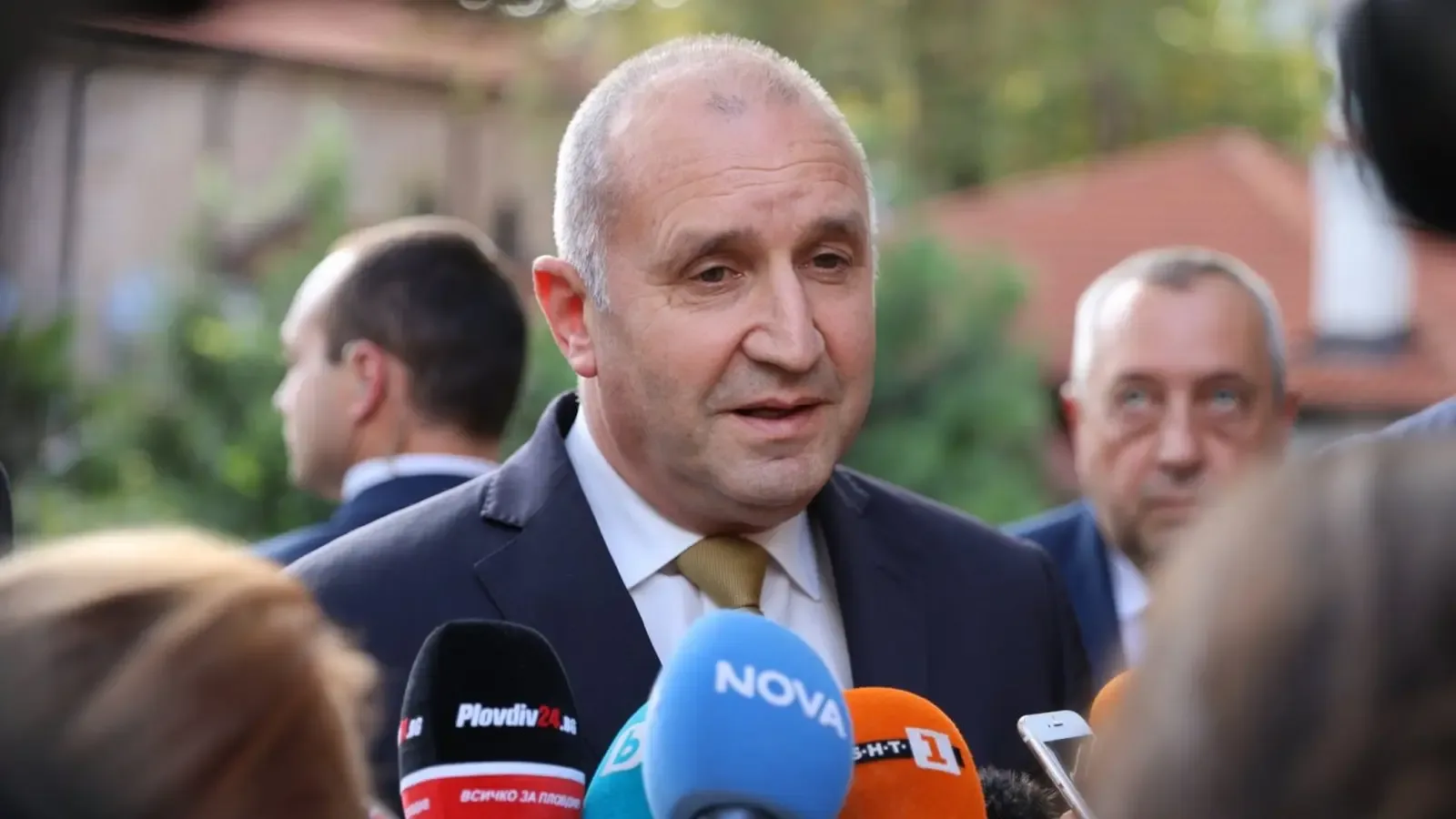 Радев за дроновете: Има предпоставки, но няма доказателства