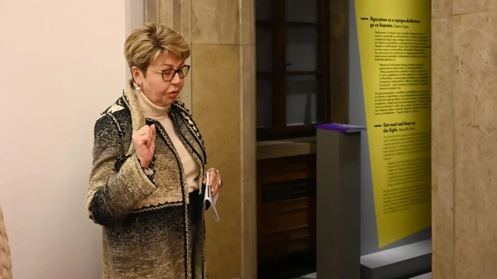 Румен Радев разговаря с руския посланик след атаките по кораби край България