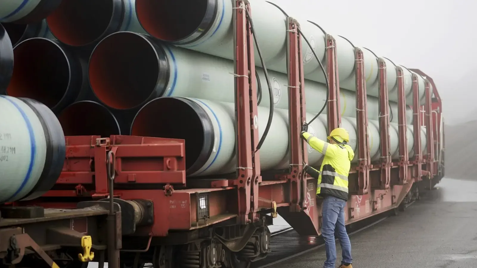САЩ предлагат връщане на руския газ в Европа като част от мирен план
