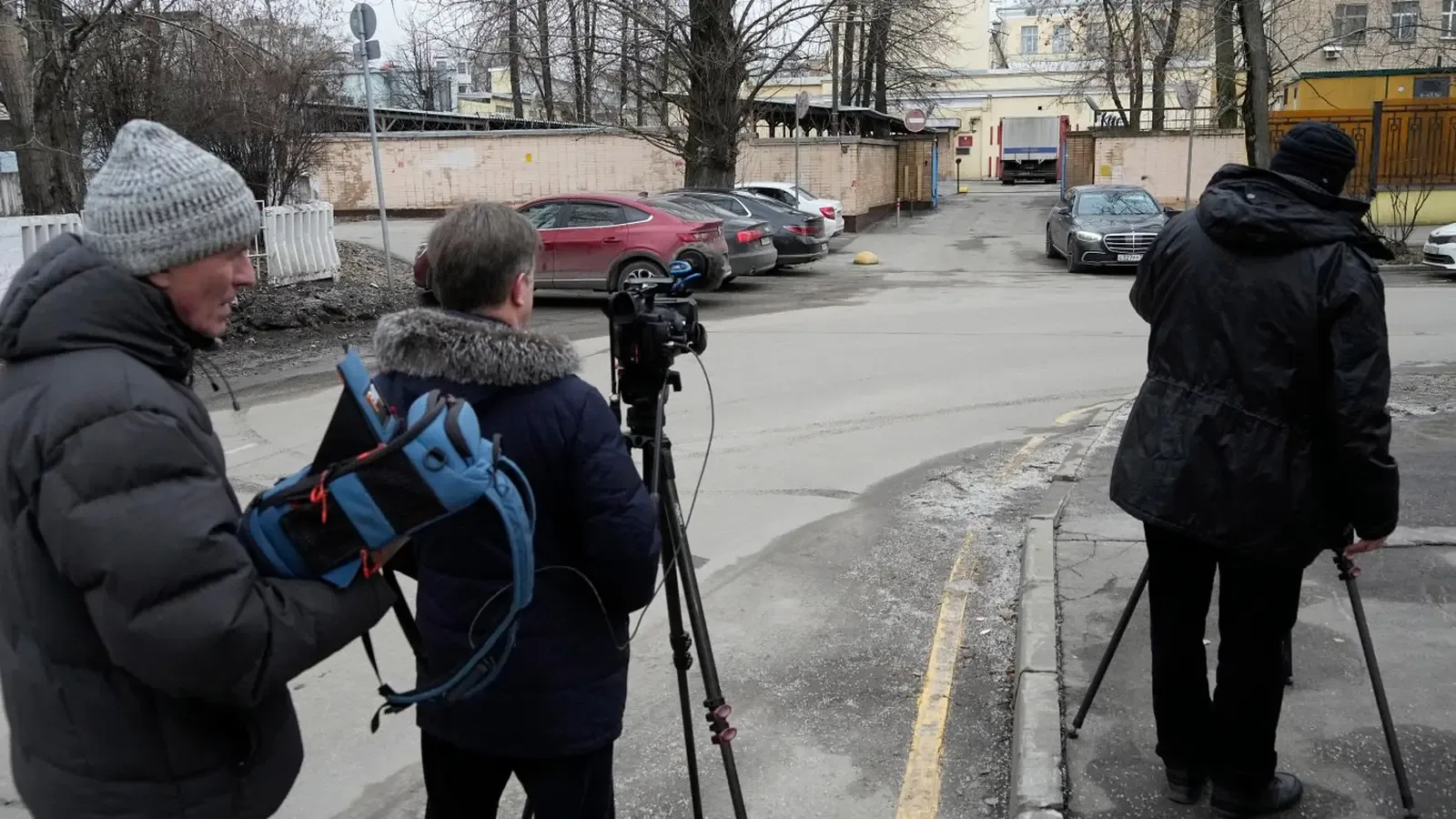 Токио привика руския посланик заради арестуван японски журналист