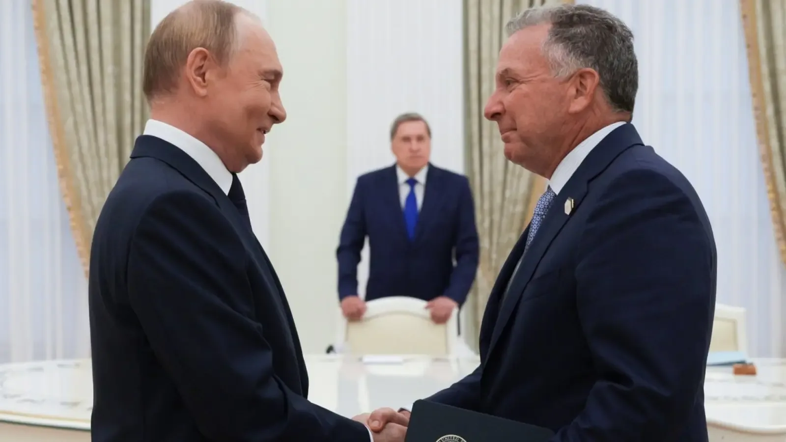 Уиткоф пътува към Русия за разговори с Путин за Украйна