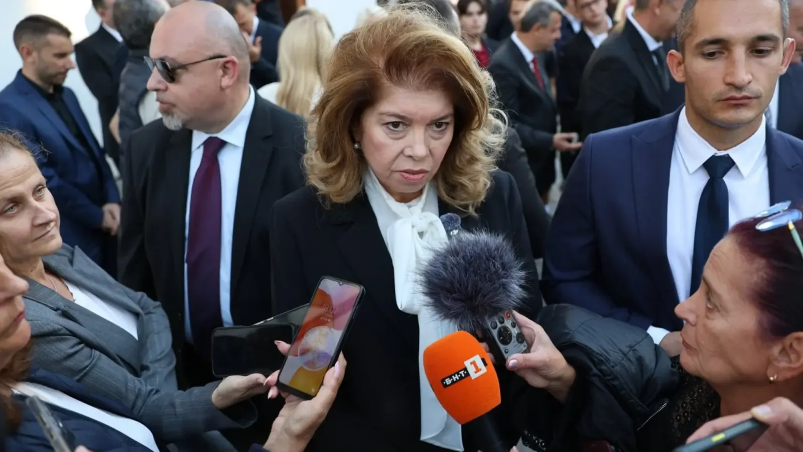 Йотова към Мицкоски: Прочетете европейската политика за разширяването