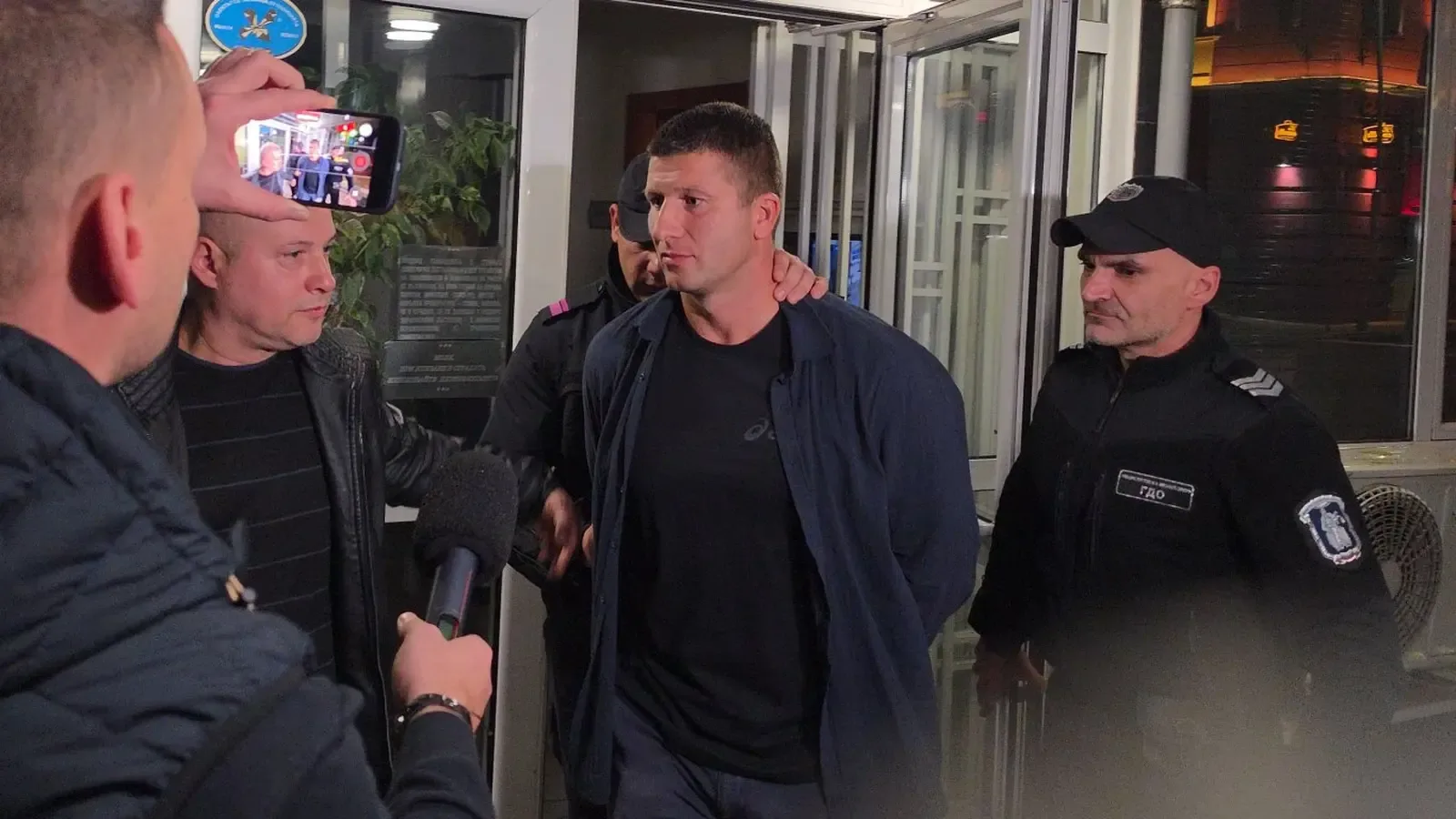 Задържаха служител на НСО след доброволно явяване във Военната прокуратура