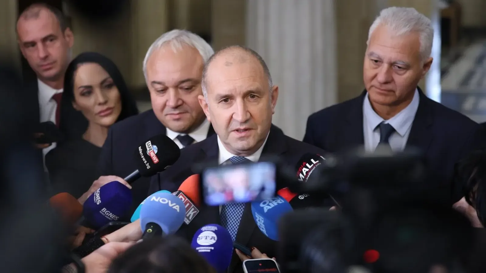 Задържаните за палежа на антени на "Старлинк" са заподозрени и за опит в Литва